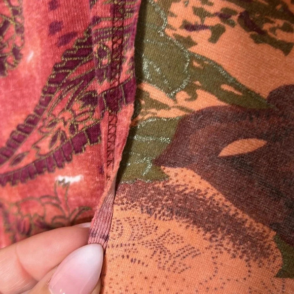 Y2K Vintage West End Mixed Print Boho Exposed Seams Metallic Graphic T Shirt - Picture 7 of 10